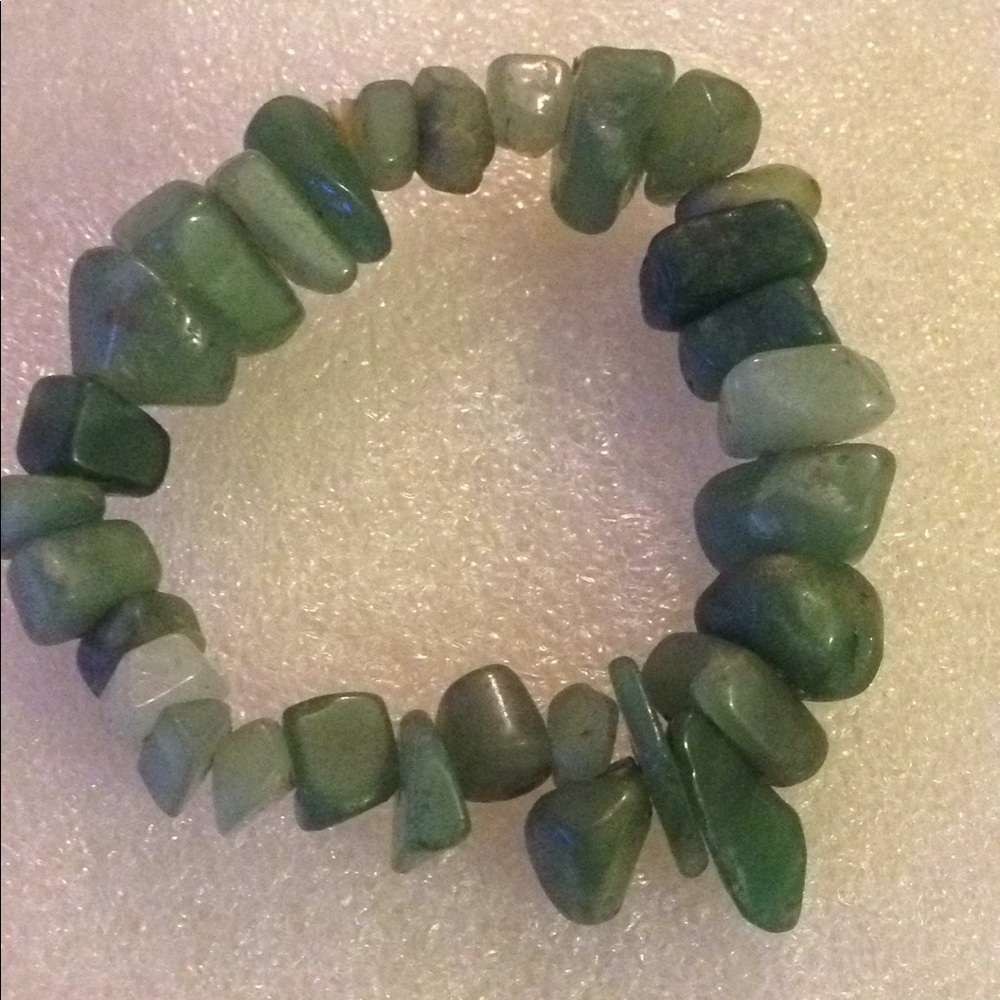 Vintage jade stretch bracelet
